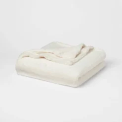 60"x80" Lush Faux Fur Bed Throw - Threshold™ -Threshold Home Outlet Store GUEST 401c2e9f a562 421f acb7 fd63e63d92e4