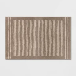 2'6"x4' Washable Knitted Stripe Accent Rug - Threshold™ -Threshold Home Outlet Store GUEST aef6cd95 a564 4f19 8b4e 204de8b7e707
