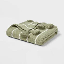 Tasseled Boucle Bed Throw - Threshold™ -Threshold Home Outlet Store GUEST de8e09f1 711b 4f25 a02a af1cf198db4d