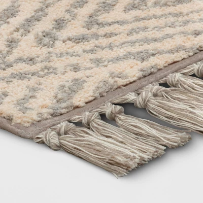 Diamond With Fringe Rug Gray - Threshold™ 2 Diamond With Fringe Rug Gray - Threshold™ - Image 2